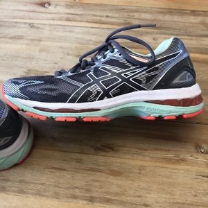 ASICS running shoes Gel Nimbus 19 womens size 8